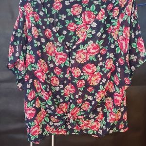 Floral button flowy shirt